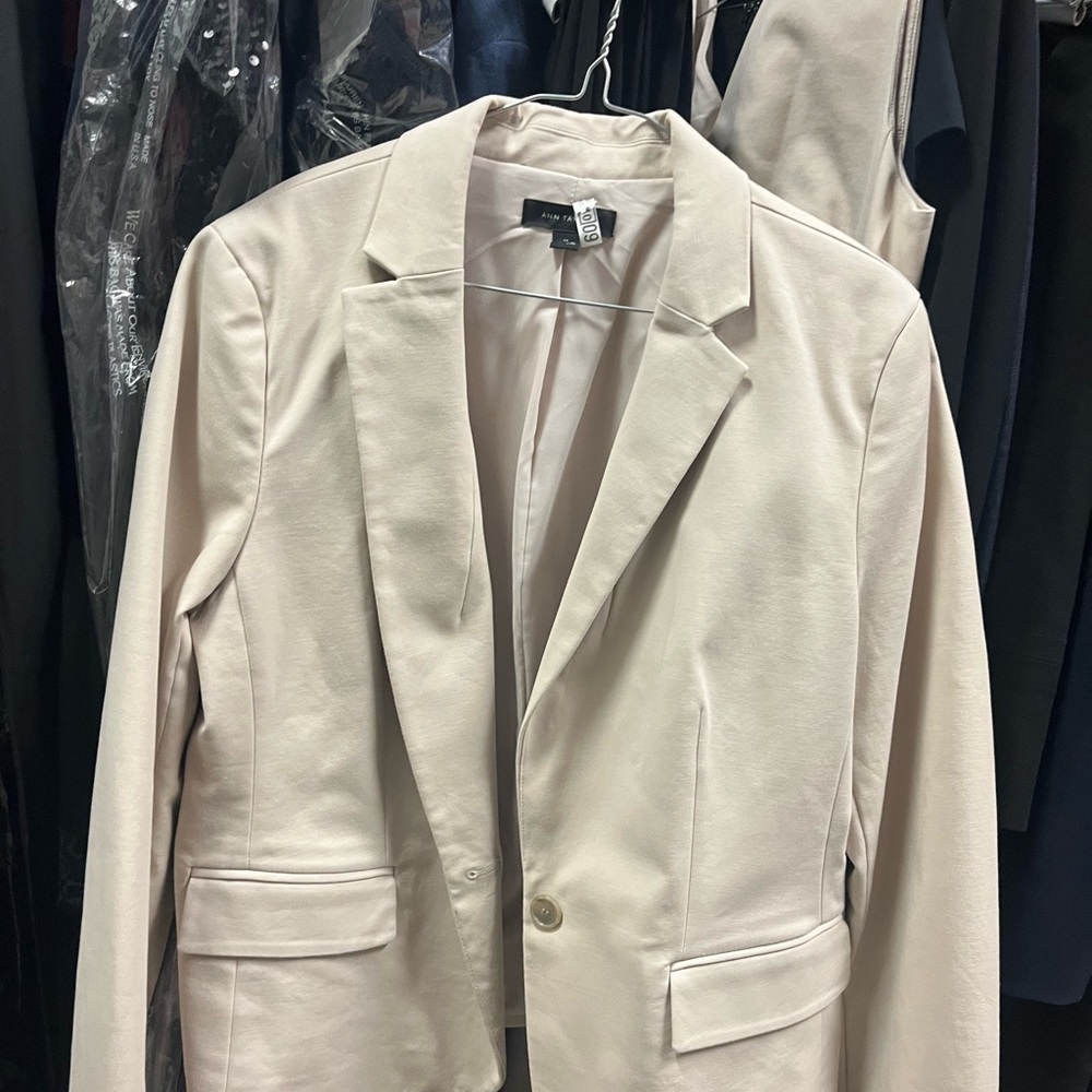 Ivory Ann Taylor suit in stretch cotton. Includes jacket and dress.